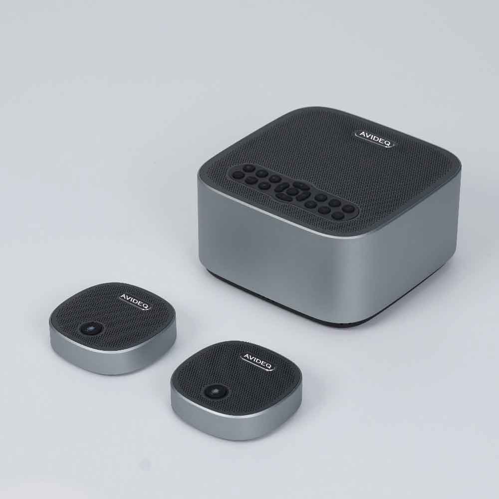 Crystal-clear video conferencing on a VC-6000 system in a huddle room setting.